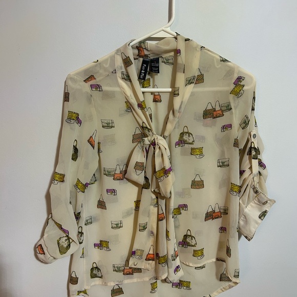 Top Small - Picture 8 of 15